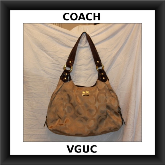 COACH Madison Maggie Signature #14305 VGUC! - Picture 1 of 8